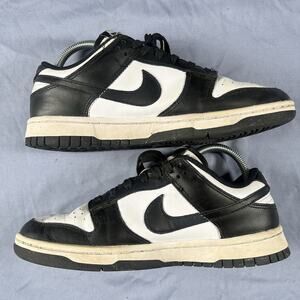 Nike Panda Dunks Women’s Size 7.5 Basketball Sneakers Skate Shoes DD1503-101